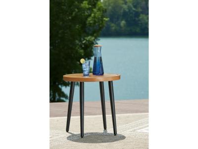 Signature Design by Ashley Horizon Hall Outdoor End Table - P572-706