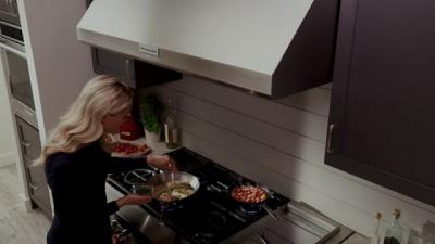 48" KitchenAid Canopy Wall Mounted Range Hood in Stainless Steel - KVWC908KSS