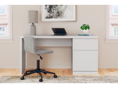 Signature Design by Ashley Onita 60" Home Office Desk - H9630-134