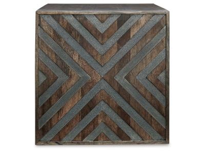 Signature Design by Ashley Dreggan End Table - T567-2