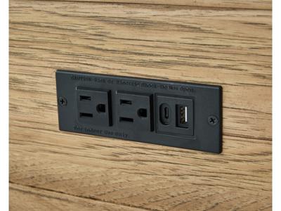 Signature Design by Ashley Sharlance End Table - T655-3