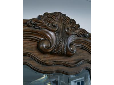 Signature Design by Ashley Maylee Dining Hutch - D947-81