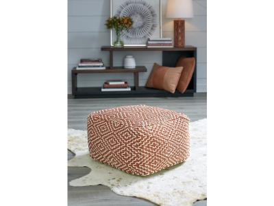 Signature Design by Ashley Brynnsen Pouf - A1001056