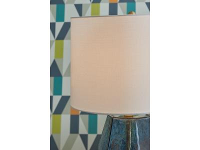 Signature Design by Ashley Tallow Table Lamp - L430854
