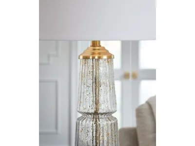 Signature Design by Ashley Bakersboro Table Lamp - L430884