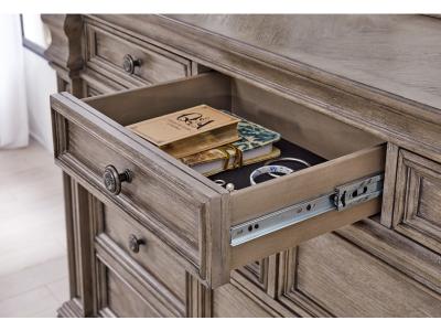 Signature Design by Ashley Blairhurst Dresser - B916-31