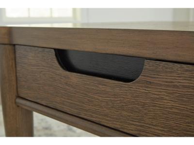 Signature Design by Ashley Roanhowe Coffee Table and 2 End Tables - T769T1