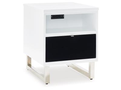 Signature Design by Ashley Gardoni Coffee Table and 2 Chairside End Tables - T756T2