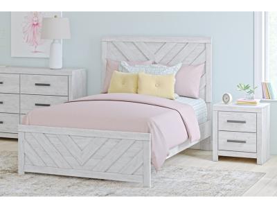 Signature Design by Ashley Cayboni Full Panel Bed, Dresser and Mirror - B3788B3