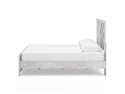 Signature Design by Ashley Cayboni Queen Panel Bed, Dresser and Nightstand - B3788B9