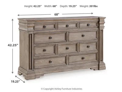 Signature Design by Ashley Blairhurst King Panel Bed, Dresser, Chest and 2  Nightstands - B916B11