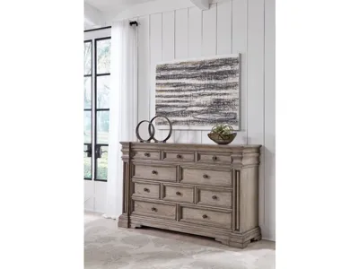 Signature Design by Ashley Blairhurst King Panel Bed, Dresser, Chest and 2  Nightstands - B916B11