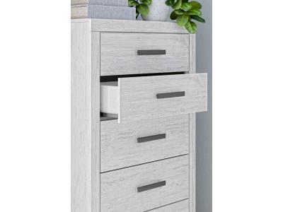 Signature Design by Ashley Cayboni Chest of Drawers - B3788-46