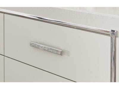 Signature Design by Ashley Zyniden Chest of Drawers - B2114-46