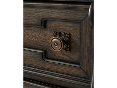 Signature Design by Ashley Maylee Chest of Drawers - B947-46