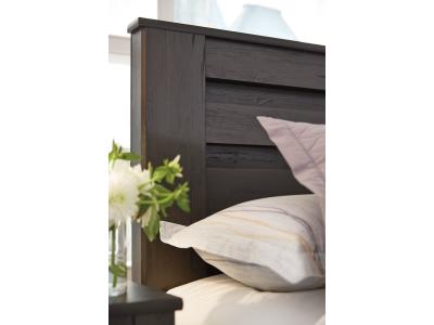 Signature Design by Ashley Brinxton Full Panel Bed - B249B5