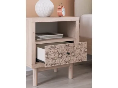 Signature Design by Ashley Arloster Nightstand - PCB1566-91