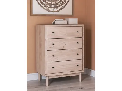 Signature Design by Ashley Arloster Chest of Drawers - PCB1566-244