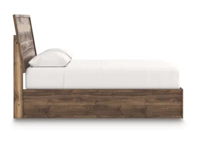 Signature Design by Ashley Chirason Queen Panel Bed - PCB3367B2