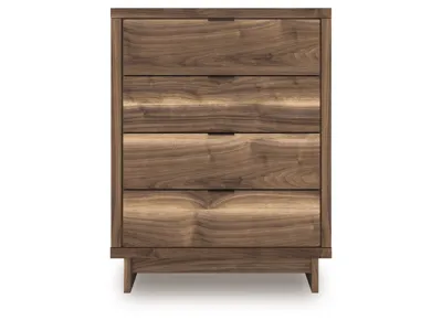 Signature Design by Ashley Chirason Chest of Drawers - PCB3367-244