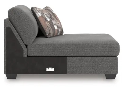 Signature Design by Ashley Newellen Right-Arm Facing Corner Chaise - 4840517