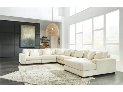 Signature Design by Ashley Lindyn 6-Piece Sectional with Chaise - 21104S19