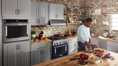 30" KitchenAid 4.1 Cu. Ft. Smart Commercial-Style Gas Range With 4 Burners - KFGC500JIB