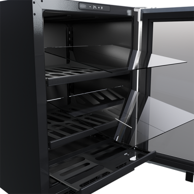 24" Marvel 5.5 Cu. Ft. Built-In Beverage Center With 3-In-1 Convertible Shelves - MLBV224SG01A