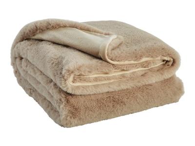 Signature Design by Ashley Gariland Throw (3/CS) A1000912 Taupe