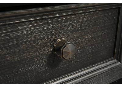 Signature Design by Ashley Tyler Creek End Table - T736-3