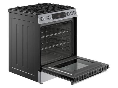 30" Bosch 100 Series Freestanding Gas Range in Stainless Steel - HGF1050MUC