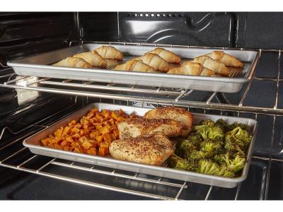 30" Whirlpool 5.0 Cu. Ft. Single Wall Oven with Air Fry When Connected - WOES5030LZ