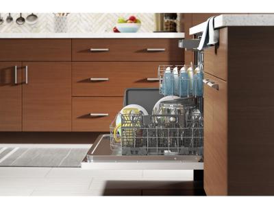 24" Whirlpool Large Capacity Dishwasher with 3rd Rack - WDT750SAKW