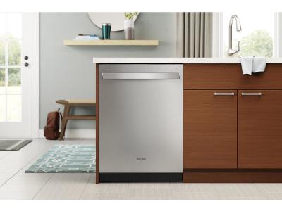 24" Whirlpool Large Capacity Dishwasher with 3rd Rack - WDT750SAKZ