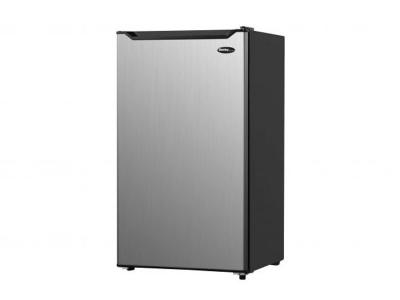 19" Danby Diplomat 4.4 cu. ft. Capacity Compact Refrigerator - DCR044B1SLM
