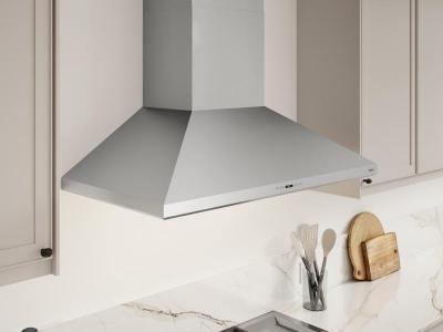 36" Zephyr Siena Pro Chimney Wall Hood - ZSP-E36DS
