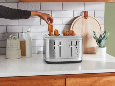 KitchenAid 4 Slice Toaster in Brushed Stainless Steel - KMT4109SX