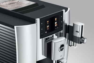 Jura E8 Counter Top Espresso Machine in Chrome - 15646