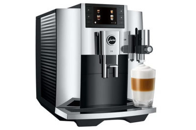 Jura E8 Counter Top Espresso Machine in Chrome - 15646